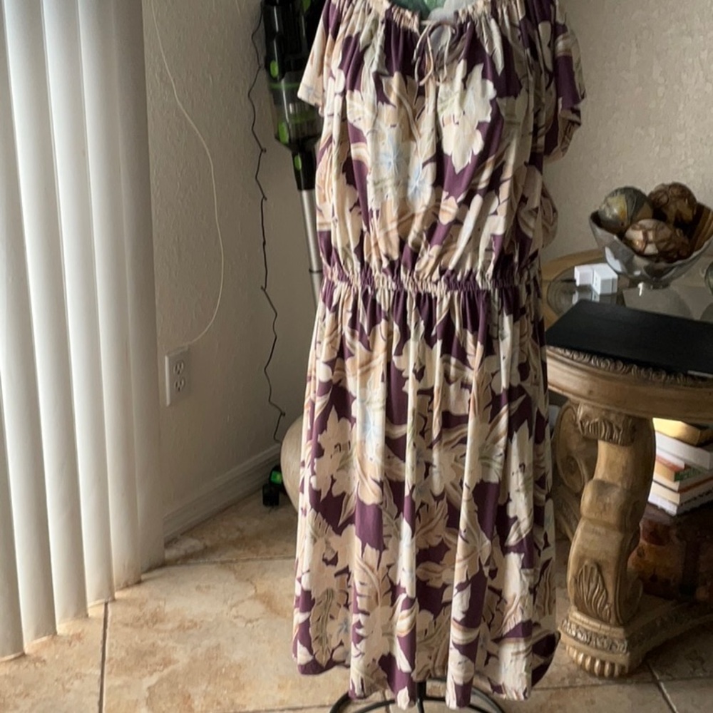 CHAPS DRESS NWOT